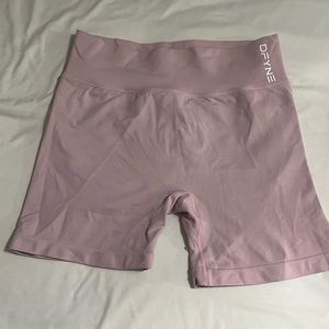 dfyne light rose pink shorts